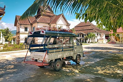 Tuk-tuk in Champasak